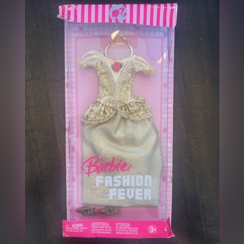 NRFB 2006 Barbie Fashion Fever K8484 K8480 Gold Princess Ballgown Tiara Crown